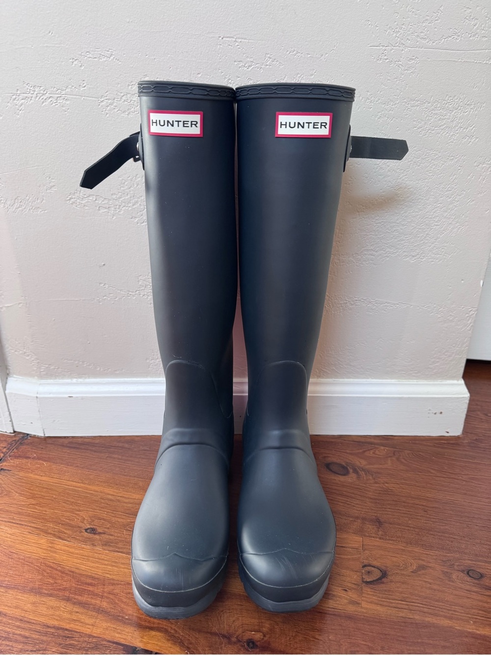 Hunter Women's Tall Rain Boots - Navy/Pink